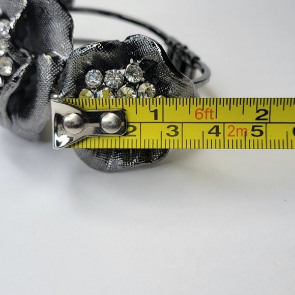 Sparkling Crystal Cuff Hematite Bracelet - Picture 9 of 15